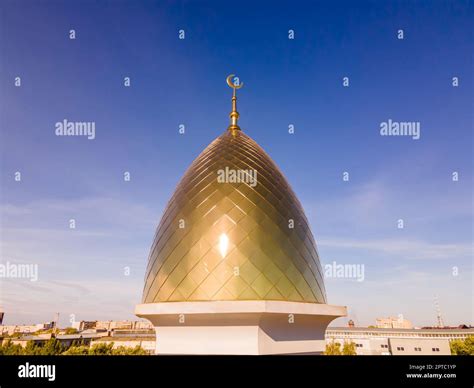  Sultaniya Minaret! Geometry of Faith Etched Against Azure Skies